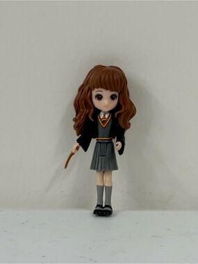 Wizarding World of Harry Potter Magical Minis Hermione Granger 3" Mini Figure